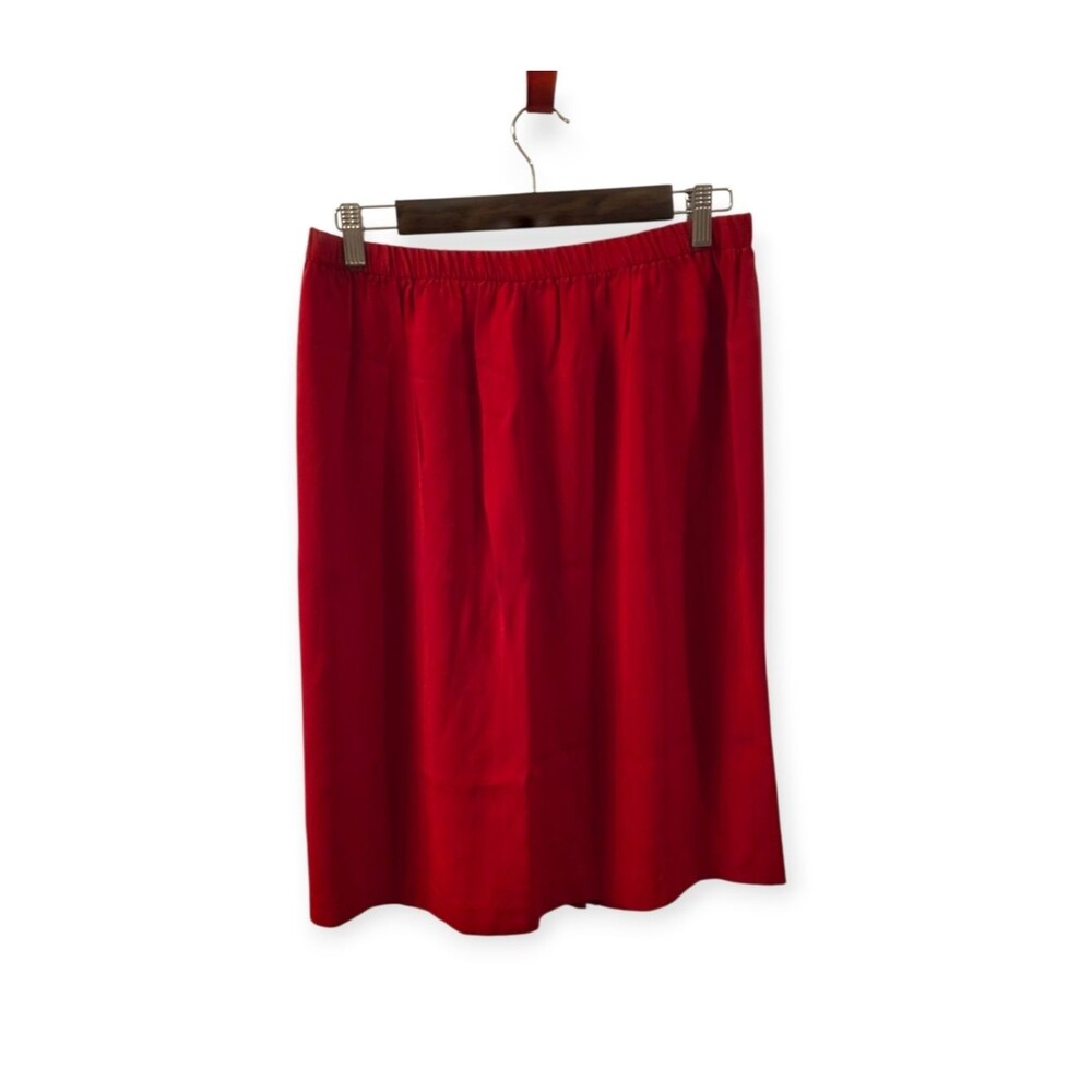 S.L. Fashions Women’s Size 16 Red Pull-On Midi Skirt Elastic Waist - Picture 2 of 3